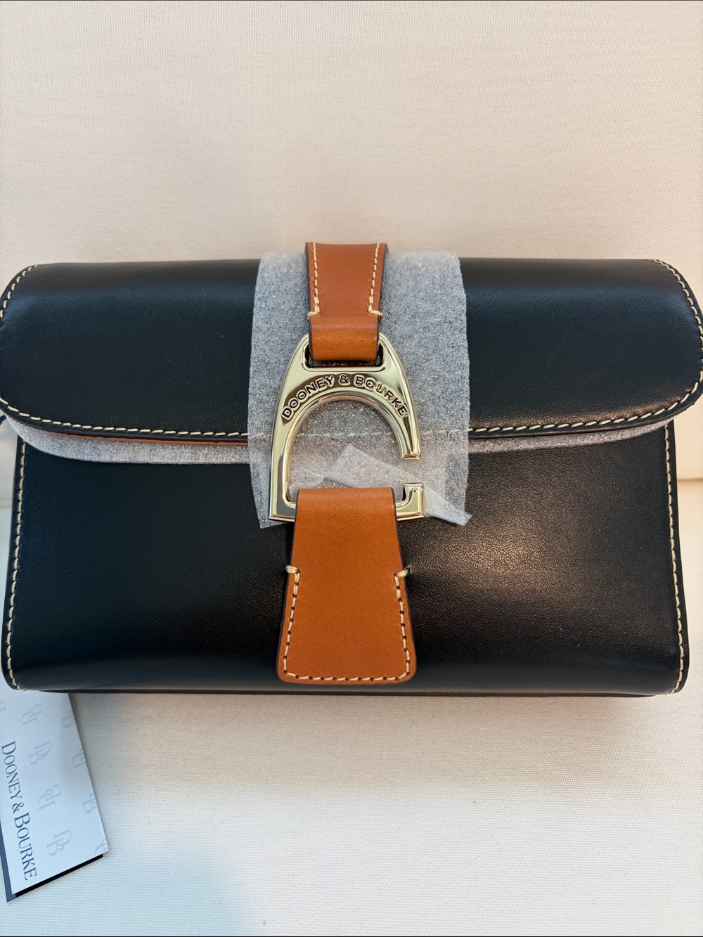 NWT - Dooney & Bourke Wexford Black Leather Crossbody